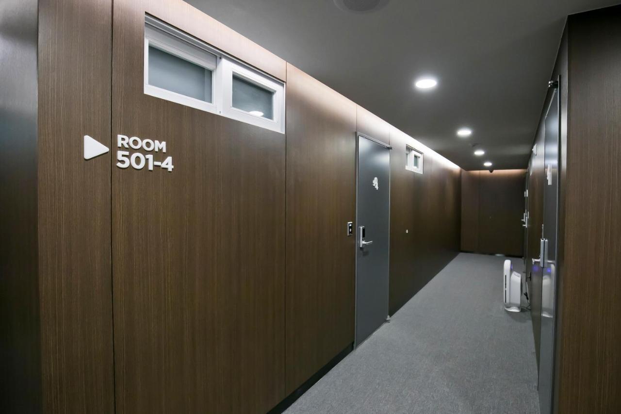 Philstay Myeongdong Station Seoul Exteriör bild