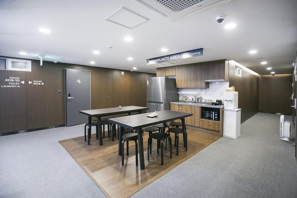 Philstay Myeongdong Station Seoul Exteriör bild